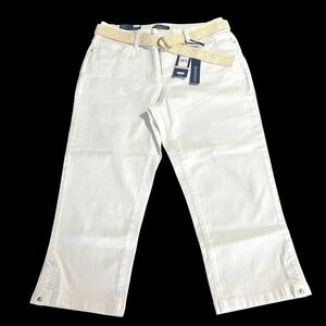 Bandolino Mandie‎ Capri White Jeans Size 6 With Belt Flawless Stretch